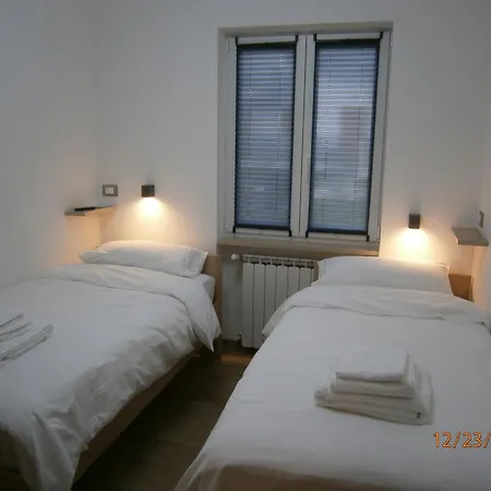 Apartment Ai Fiori - Simone *